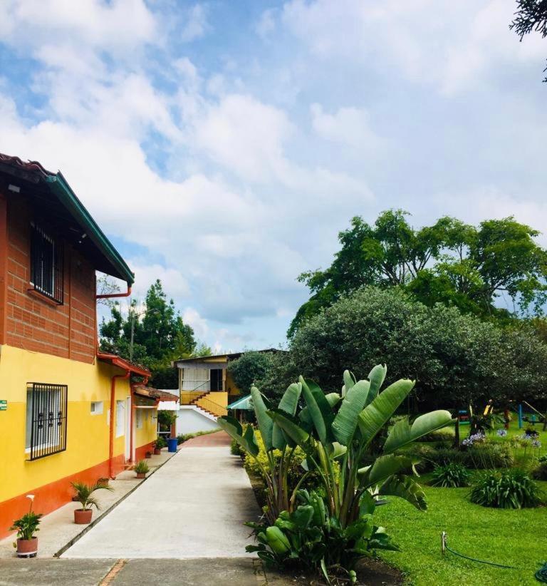 Finca Hotel La Ponderosa Rionegro Exteriér fotografie